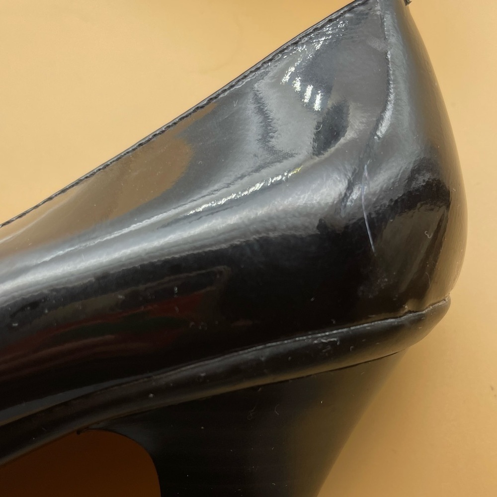eurosoft by sofft courtney black patent pump, black patent, size 9.5M, euc - Picture 10 of 10